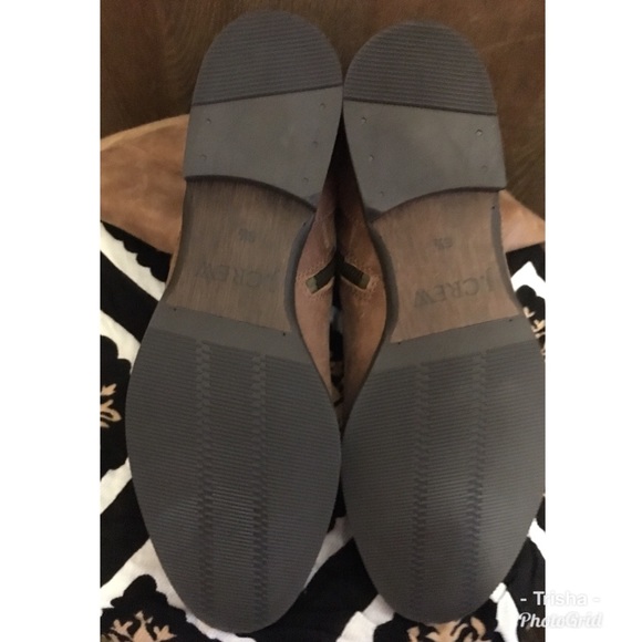 J. Crew, soft & naturally distressed, Carmel 6 1/2 - Picture 3 of 4